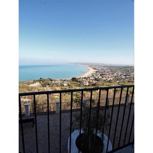 Casa Amblingh sul Golfo delle Meraviglie