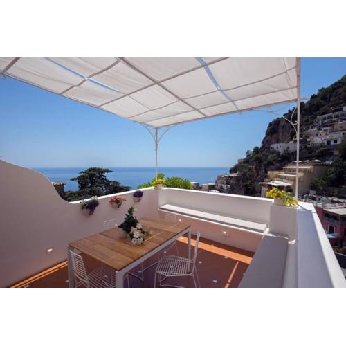 CASA BAKER luxury apartment