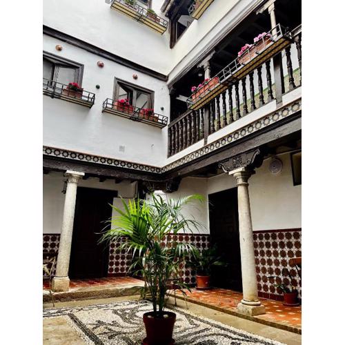 Casa Benalua, Siglo XVI