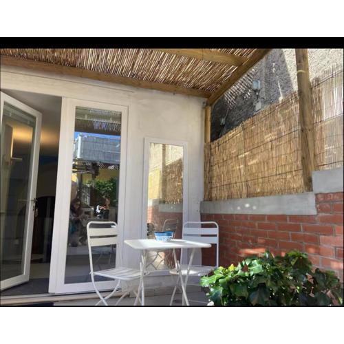 Casa Capri Mores