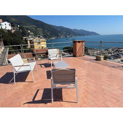 Casa Carlicchia With Terrace and Sea view
