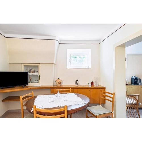 Casa Cenzina by Rentbeat