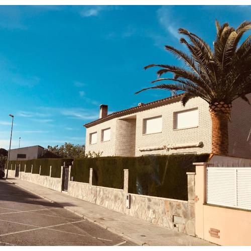 Casa Cesar Martinell 1