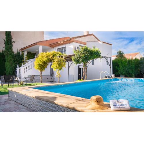 Casa Cijuela by Ruralidays