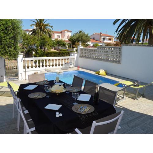 Casa con Piscina, Amarre y Aire Acondicionado para 8 Personas en Zona Tranquila de Empuriabrava - HISP-288-36