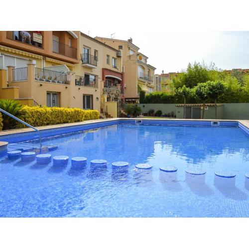Casa con piscina privada a 100m de la playa, ideal para familias - HISP-288-61