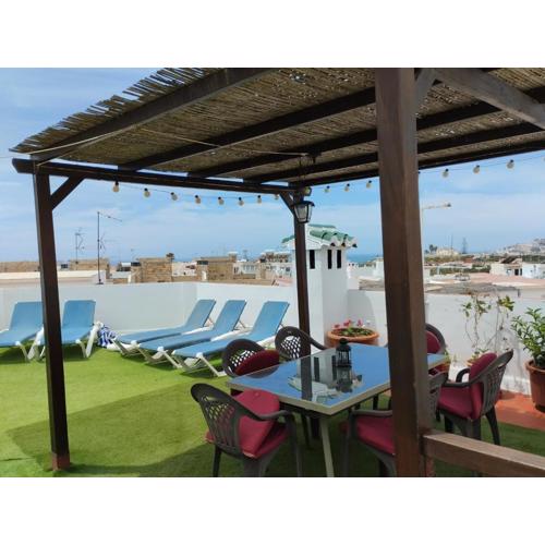 casa con terraza privada