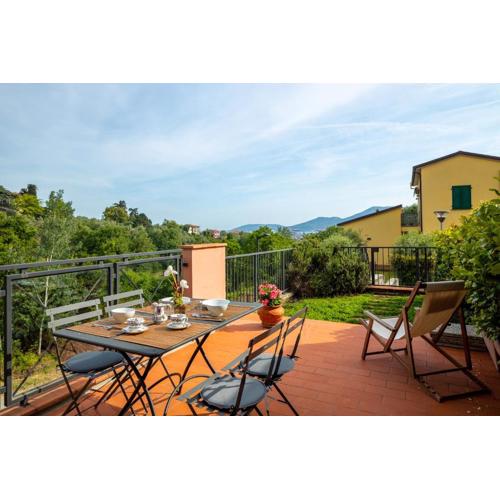 Casa con vista e piscina