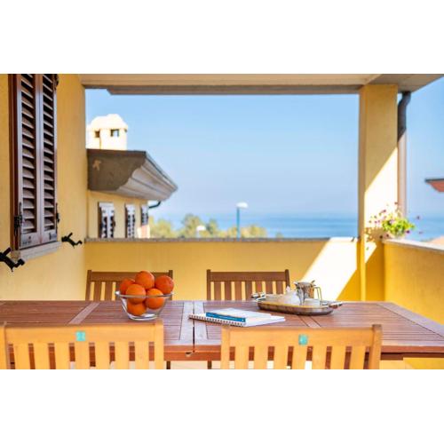 Casa con vista mare e monti