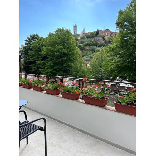 Casa con vista sul Duomo, 400 m da Piazza del Campo
