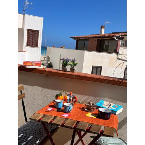 Casa Conturrana,10 metri dalla spiaggia di San Vito
