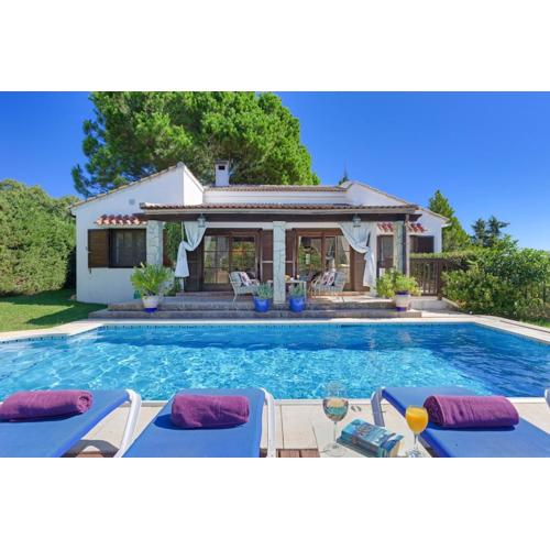 Casa Cumbre - 3 Bedroom Holiday Villa