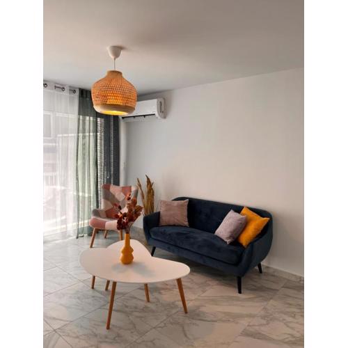 Casa de Tres Hermanos in the heart of Athens