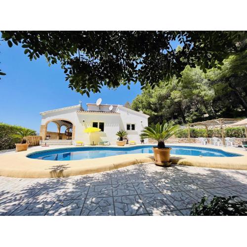 Casa de vacaciones con piscina privada, aire acondicionado, WiFi y aparcamiento en Javea - ES-160-12