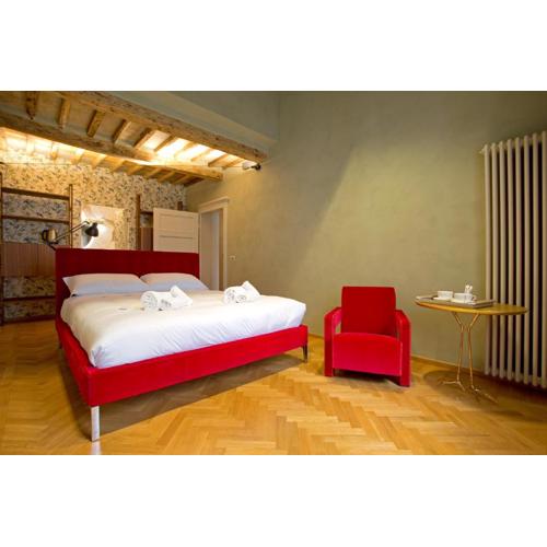 Casa della Colonna, Luxury and comfort in the heart of Lucca