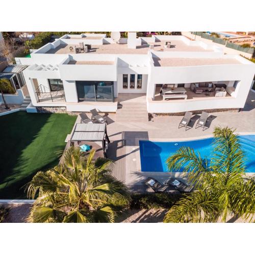 Casa Eivissa - Stunning modern villa in Javea