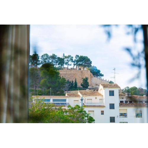 Casa Esencia Denia - Con Vistas al Castillo muy cerca del Puerto