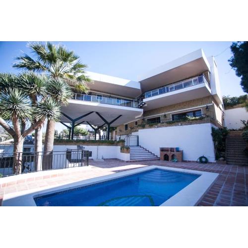 CASA EXCLUSIVA EL CANDADO MALAGA