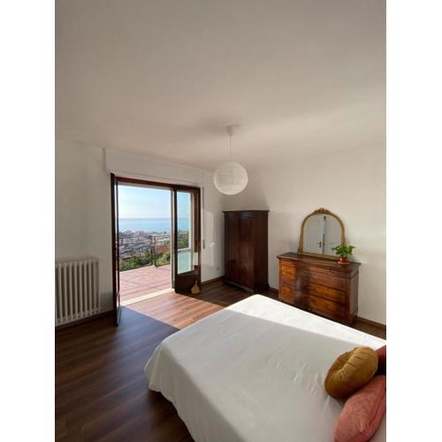 Casa Fiona - attico con incredibile vista mare