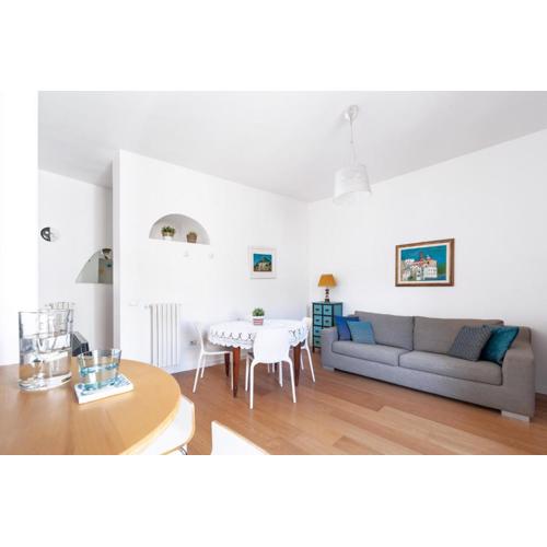 Casa Fló con terrazza e ascensore