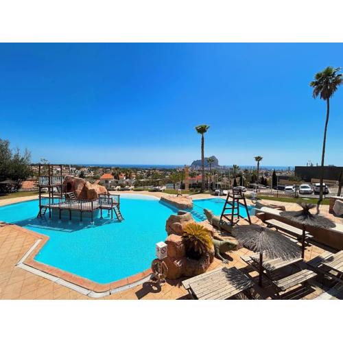 Casa Flora Bungalow con piscinas en Calp
