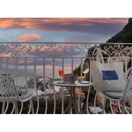 Casa Giorgio a Serene corner of Paradise in Positano