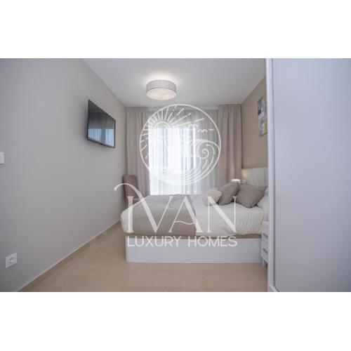 Casa Jessy Ivan Luxury Homes 2ªPlta Sur 1ªLinea