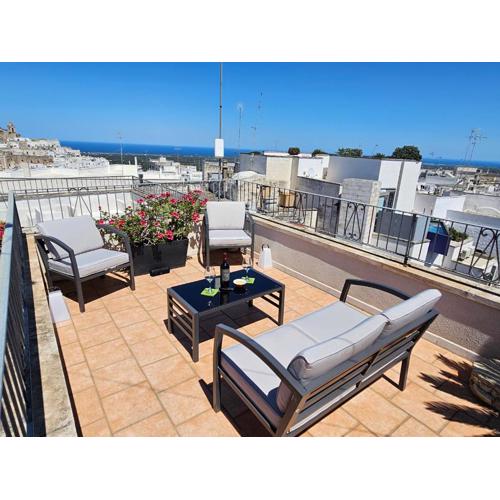 Casa Josephina - Three Level Stone Home With Balcony, 2 Roof Terraces & Sea Views