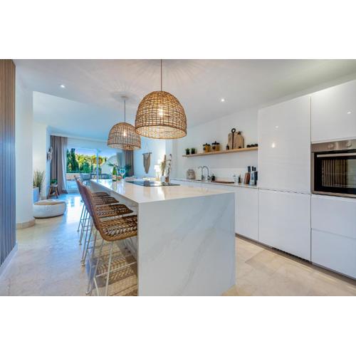 Casa Joy Elviria, ibiza style apartment with 70 sqm terrace