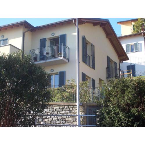 Casa Katty Zweizimmerwohnung Mit Balkon Mit Seeblick