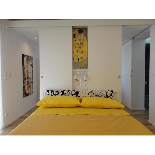CASA KLIMT vicinissima al mare parcheggio privato gratuito se disponibile