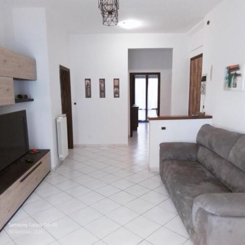 Casa L\