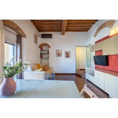 Casa Lisca by Pleiades Home