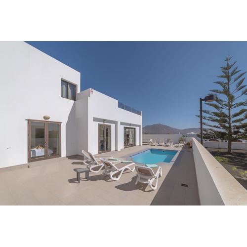 Casa Maelle, private villa in Playa Blanca