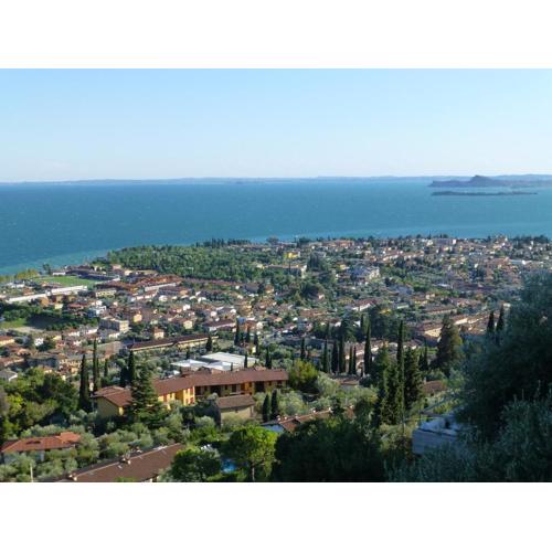 Casa Marsilva - holiday apartment in old town centre, near the lake