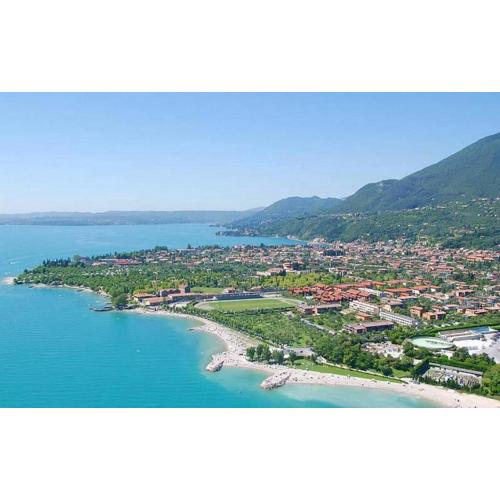 Casa Marsilva - holiday apartment with roof terrace, near the lake