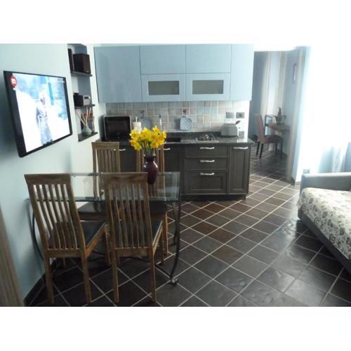 Casa Orefici, 4 Apartments in front of Aquarium!