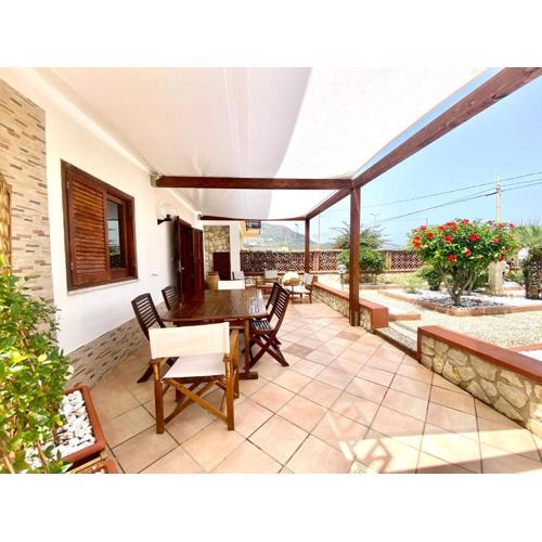 Casa Perla Marina sul mare