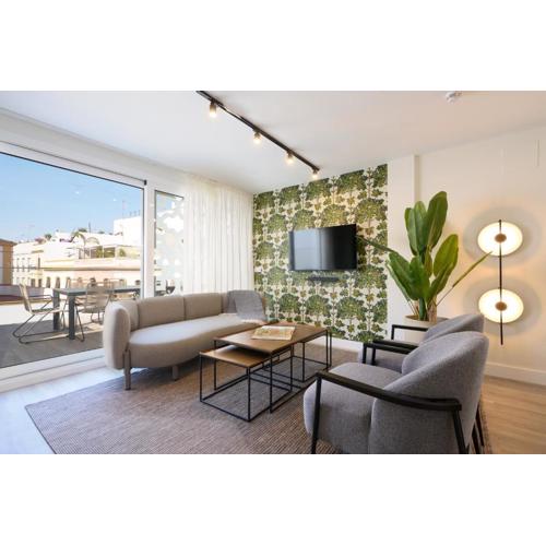 Casa Pizarro, by Homing U