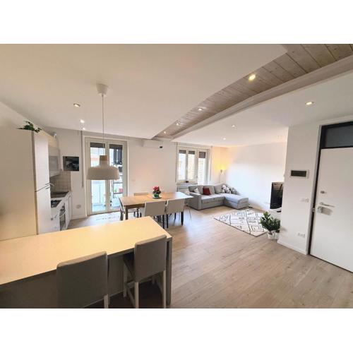 Casa Ploy - Bright and modern, between the beach and the city center