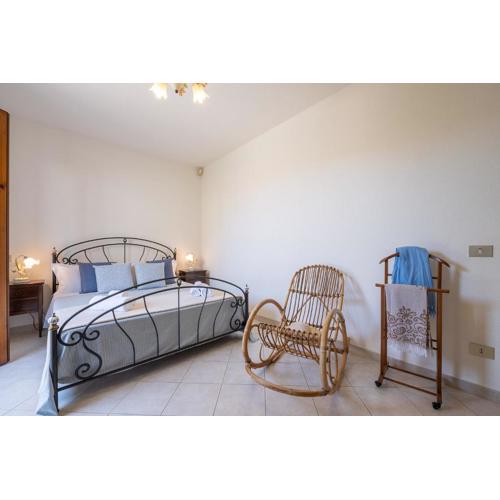 Casa Polina - indipendente con giardino a 15 minuti dal mare