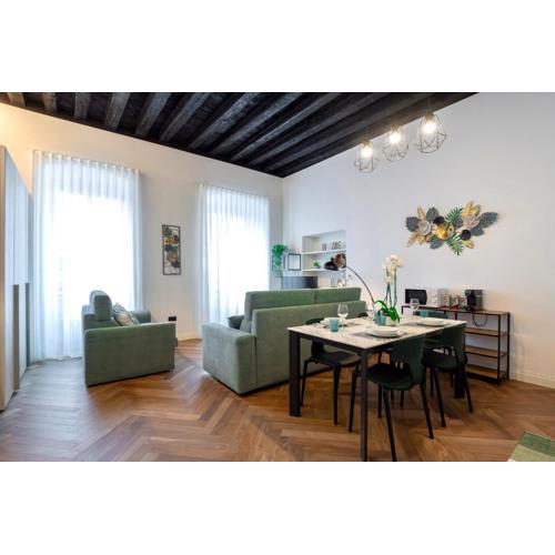 Casa Romano Suites