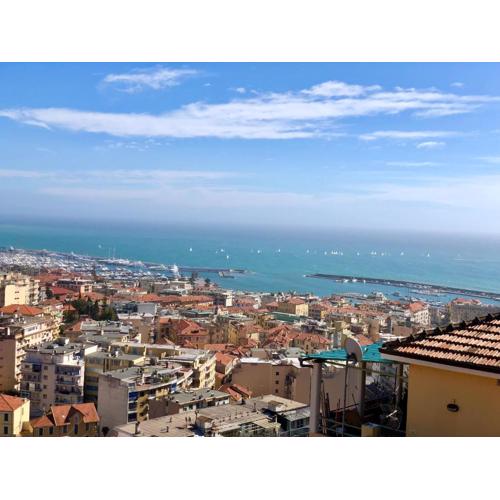 Casa Sandra - Sanremo sea view, with garage