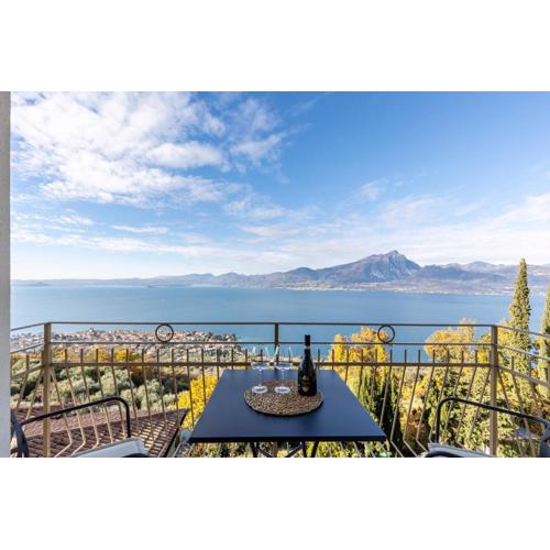 Casa Serena Lake View