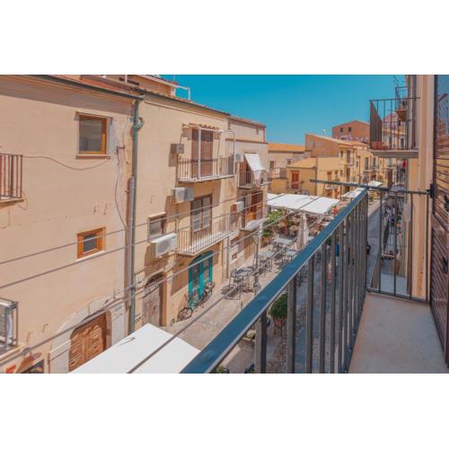 Casa Silvana nel Centro di Cefalù by Wonderful Italy