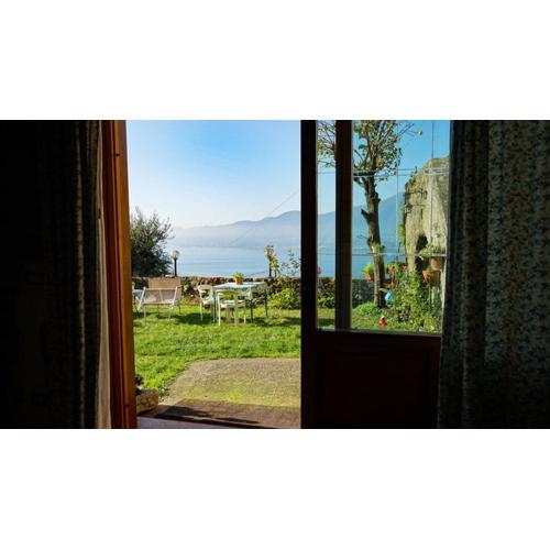 Casa Silvia II mit Seeblick mit Terrasse
