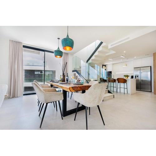 Casa Sol Luxury Rooftop Penthouse Gym Spa Pools