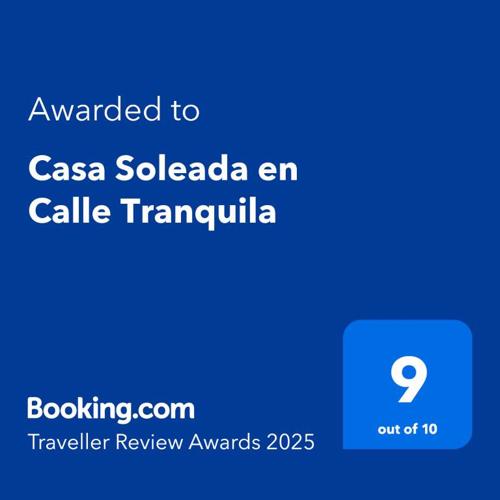 Casa Soleada en Calle Tranquila