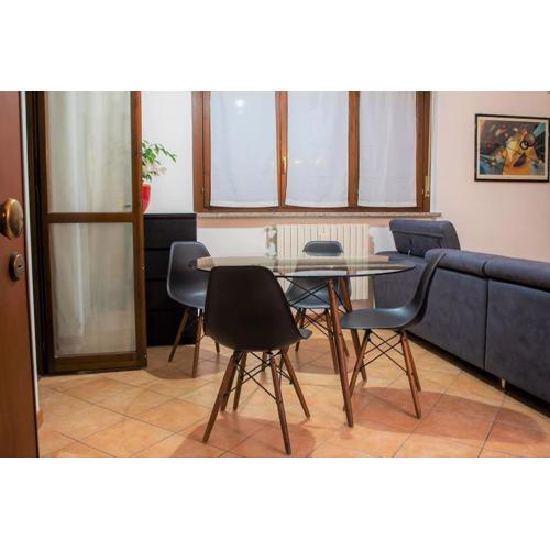 Casa Spezia - Metro Vicina, Wi-Fi Rapido & Netflix