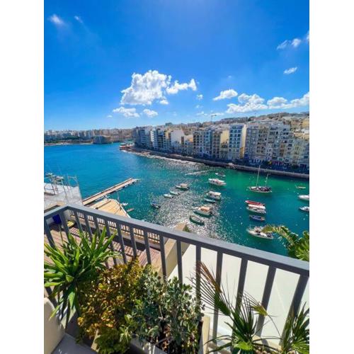 Casa Spinola #SeafrontPenthouse